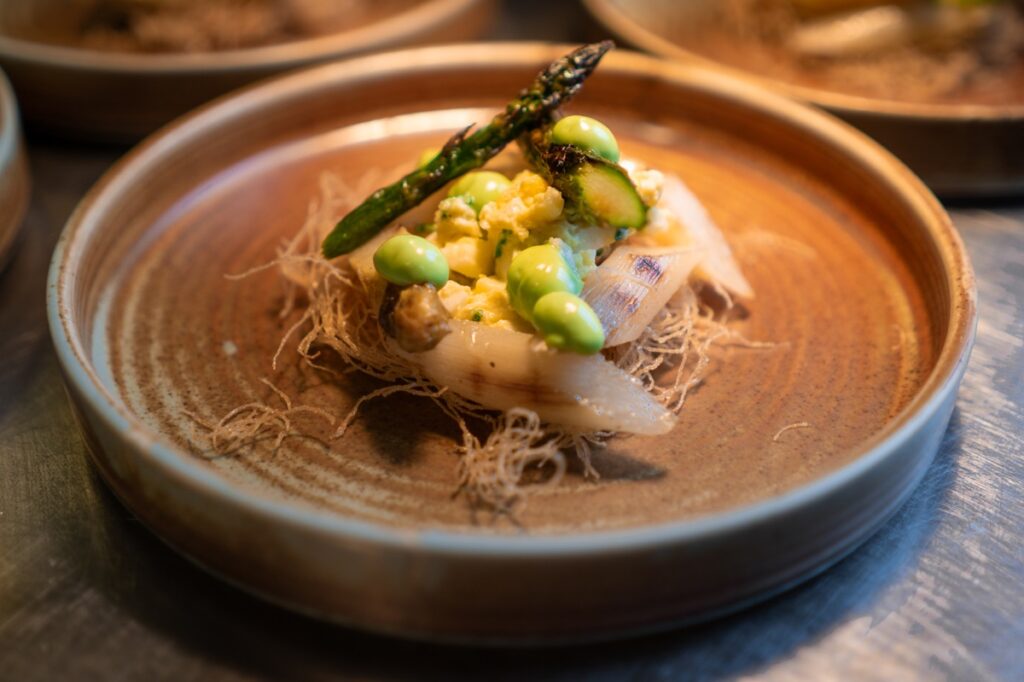 Asperges-WijnrestaurantContraste